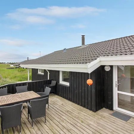 Fanija - 200m From The Sea By Interhome Feriehus