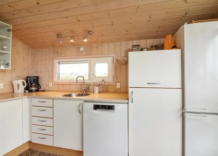 Fanija - 200m From The Sea By Interhome *